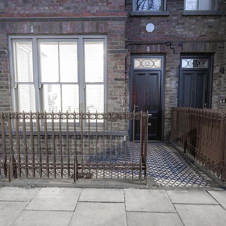 Modern Deluxe Five Bedroom House Near Chalk Farm Station By Belvilla لندن المظهر الخارجي الصورة