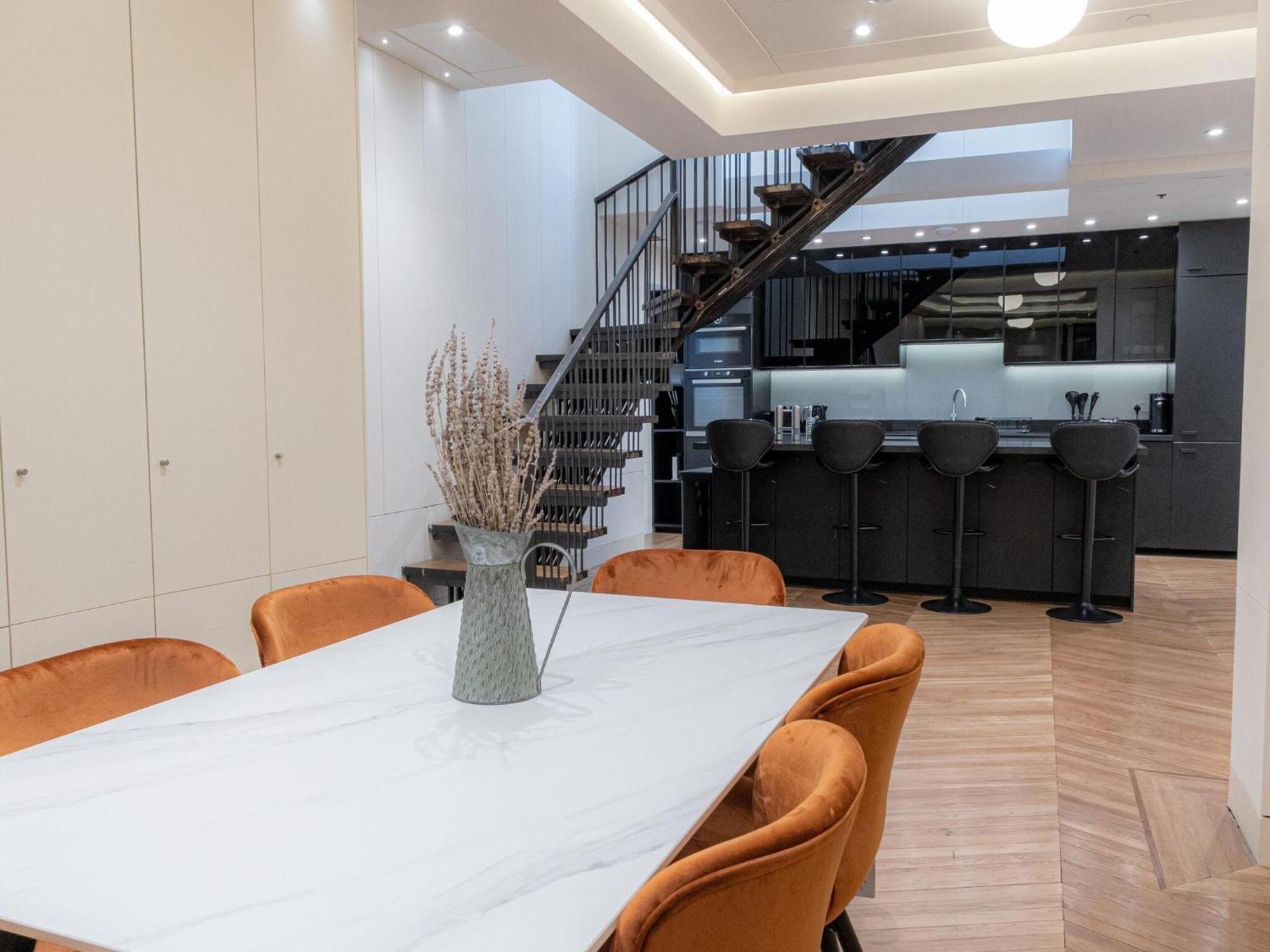 Modern Deluxe Five Bedroom House Near Chalk Farm Station By Belvilla لندن المظهر الخارجي الصورة