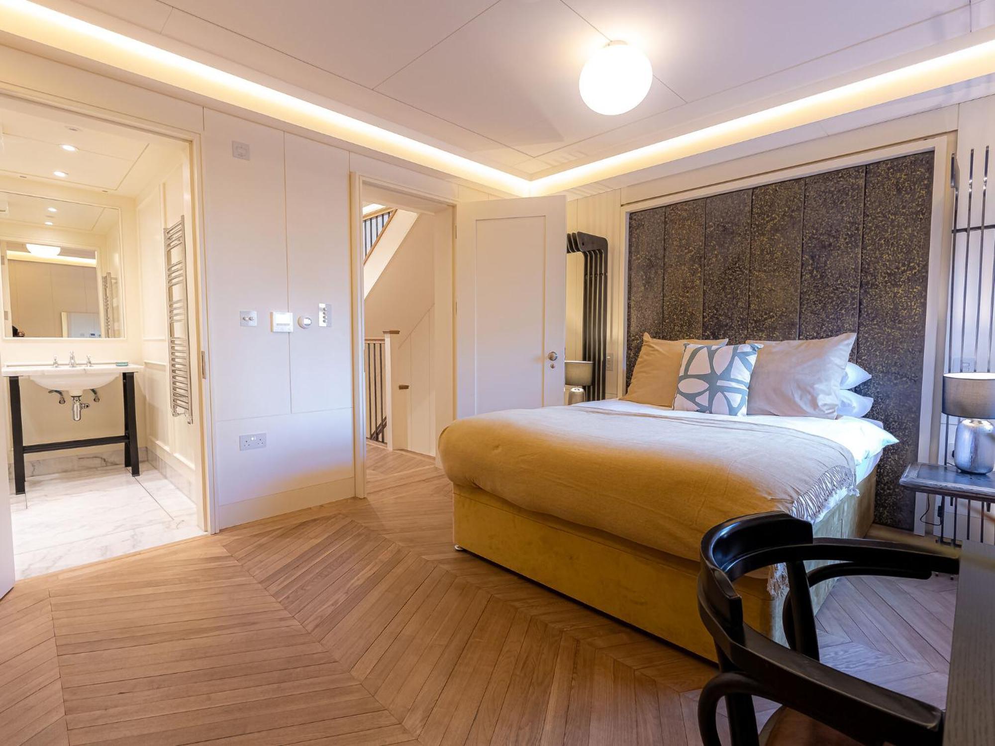 Modern Deluxe Five Bedroom House Near Chalk Farm Station By Belvilla لندن المظهر الخارجي الصورة