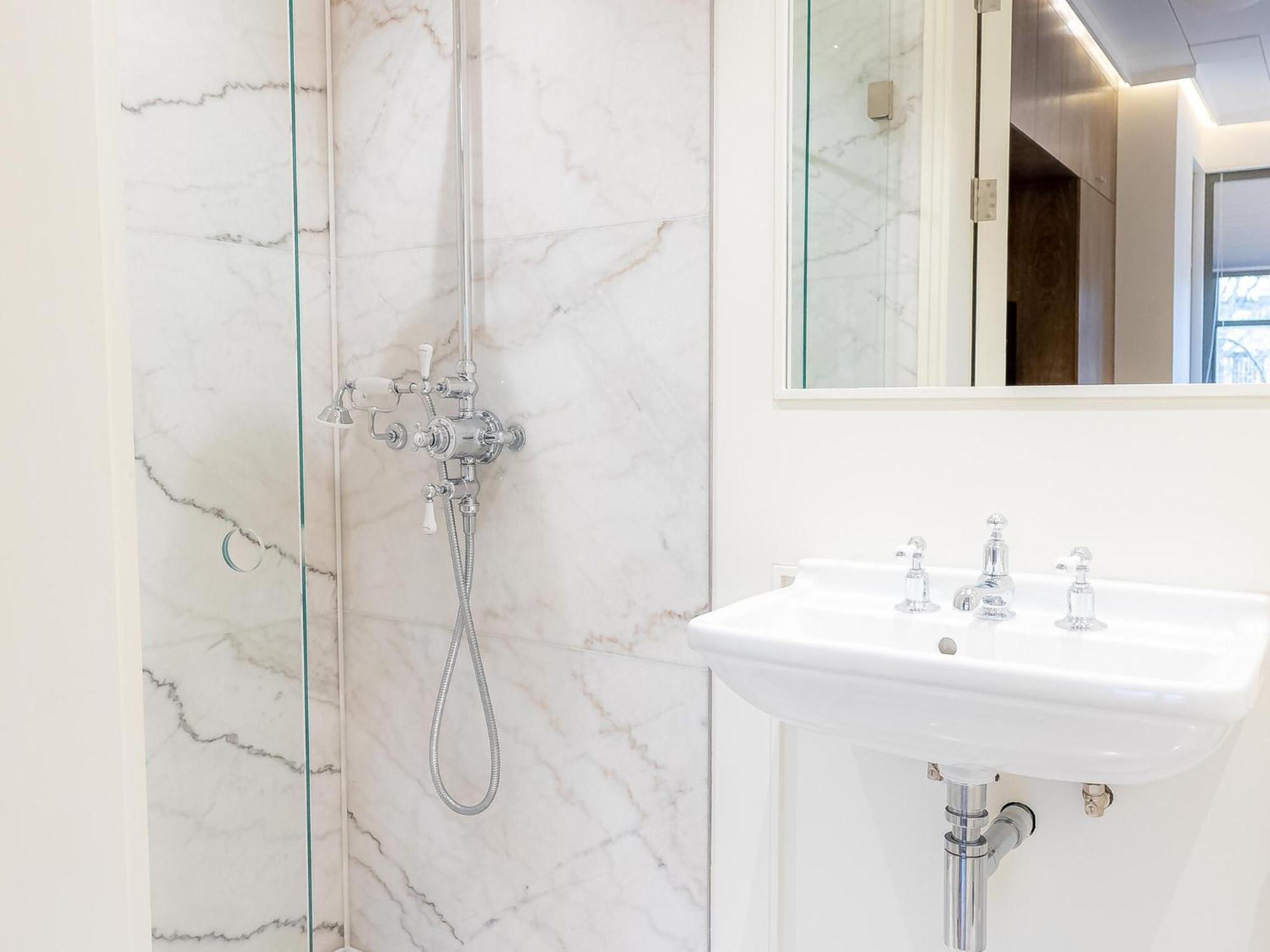 Modern Deluxe Five Bedroom House Near Chalk Farm Station By Belvilla لندن المظهر الخارجي الصورة