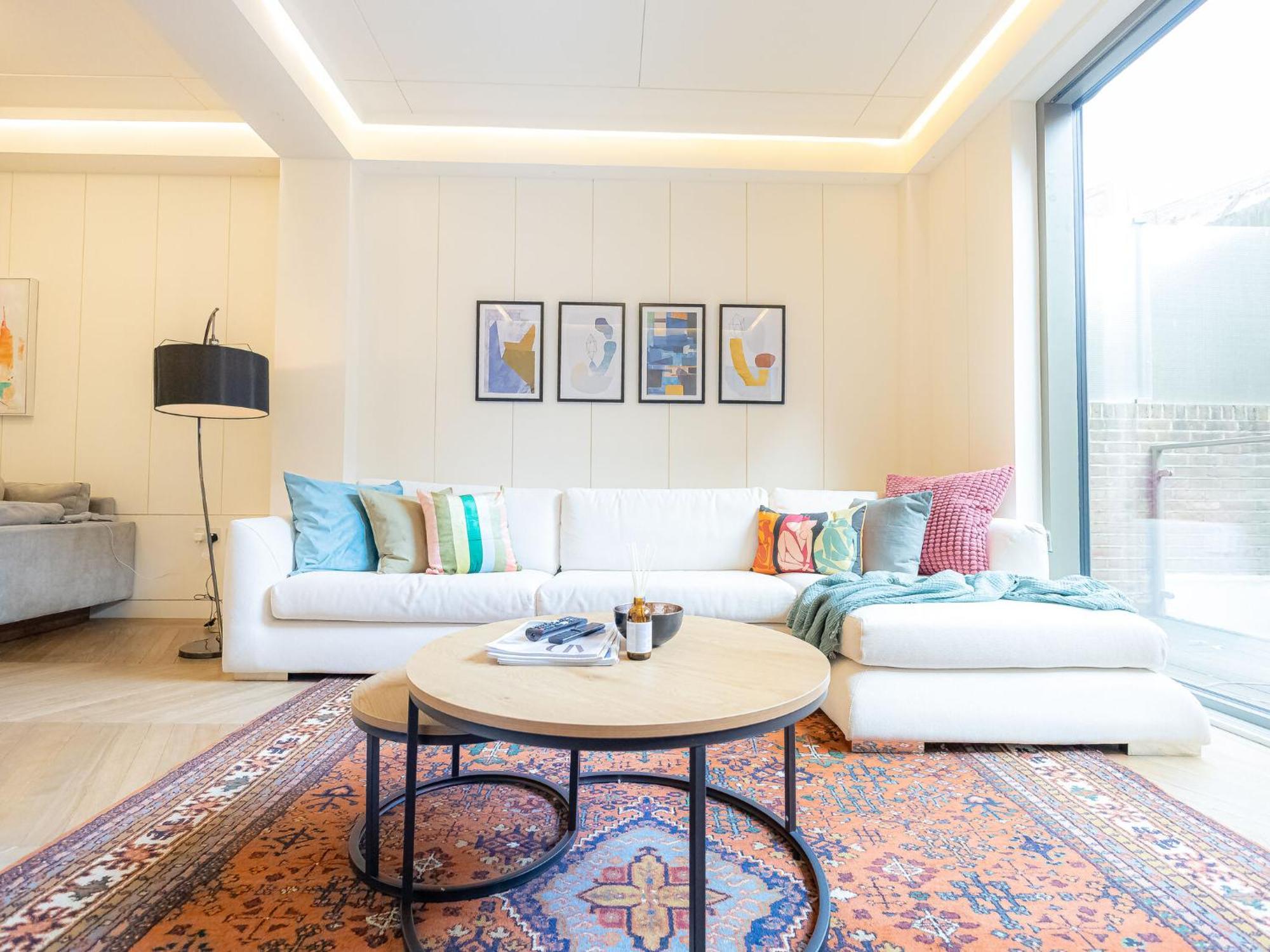 Modern Deluxe Five Bedroom House Near Chalk Farm Station By Belvilla لندن المظهر الخارجي الصورة