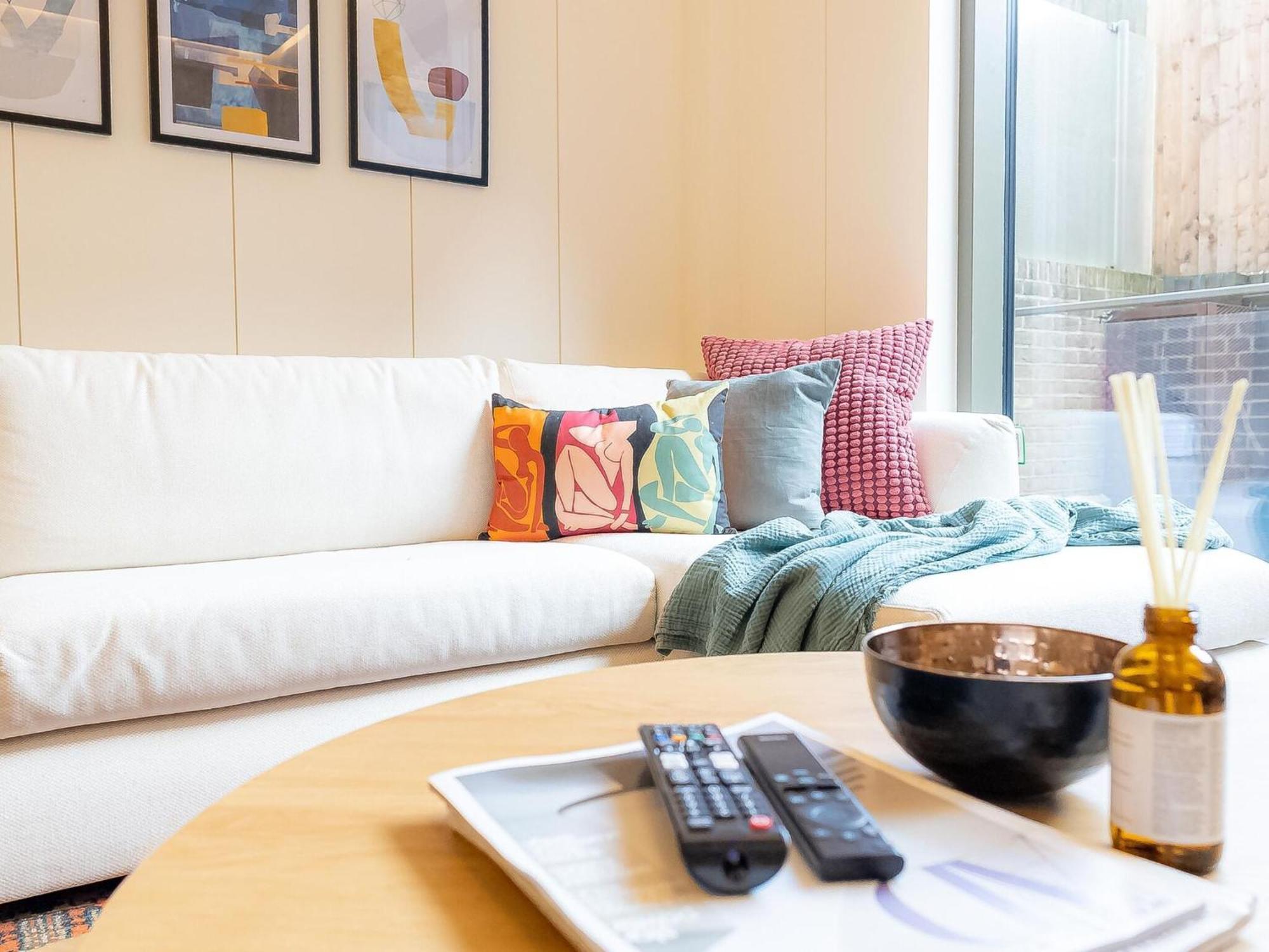 Modern Deluxe Five Bedroom House Near Chalk Farm Station By Belvilla لندن المظهر الخارجي الصورة