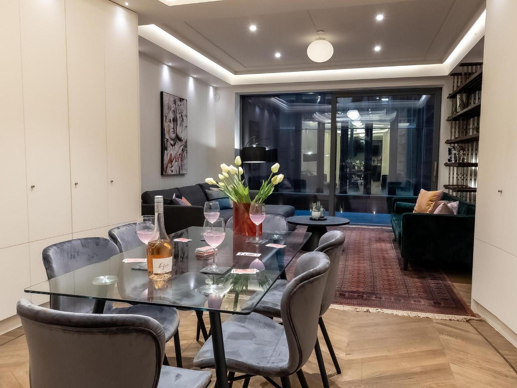 Modern Deluxe Five Bedroom House Near Chalk Farm Station By Belvilla لندن المظهر الخارجي الصورة